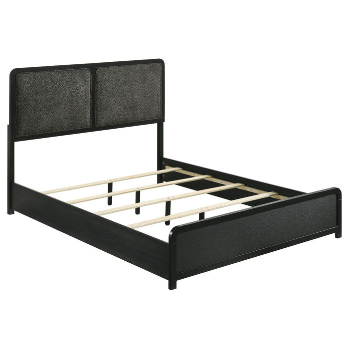 Cavelle Queen Bed