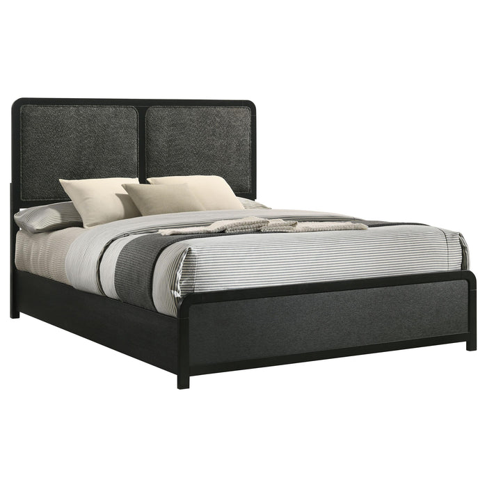 Cavelle Panel Bed
