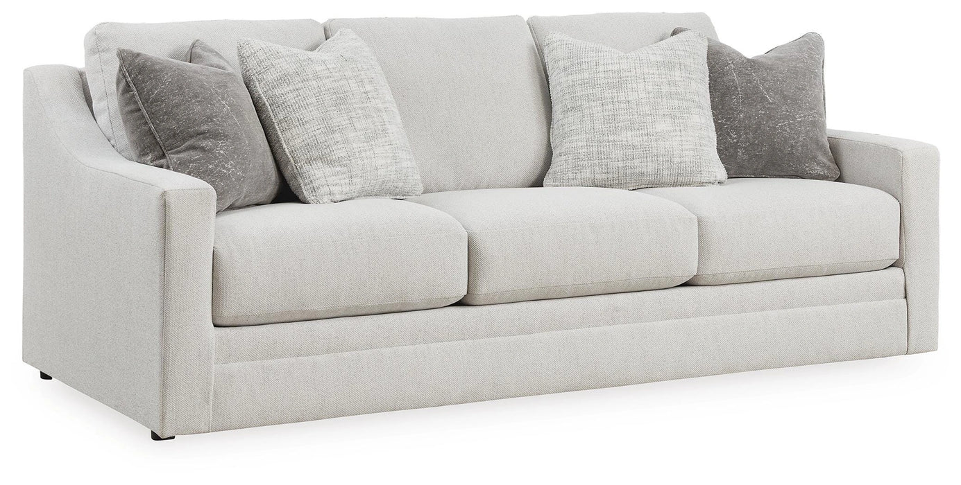 Maitelynn Sofa image