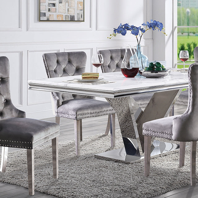 Valdevers Dining Table