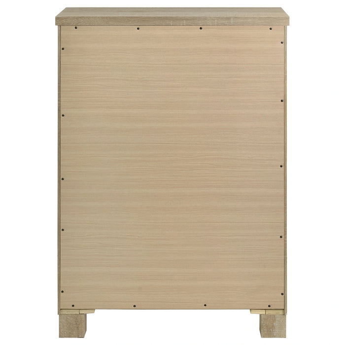 Oakglen Chest of Drawers