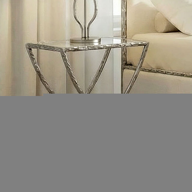 Vilna Side Table