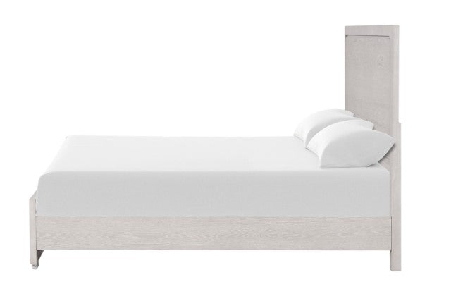 Crowthorne Queen Bed