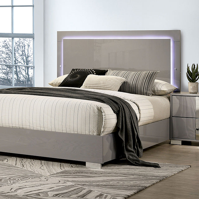 Sinistra E.King Bed