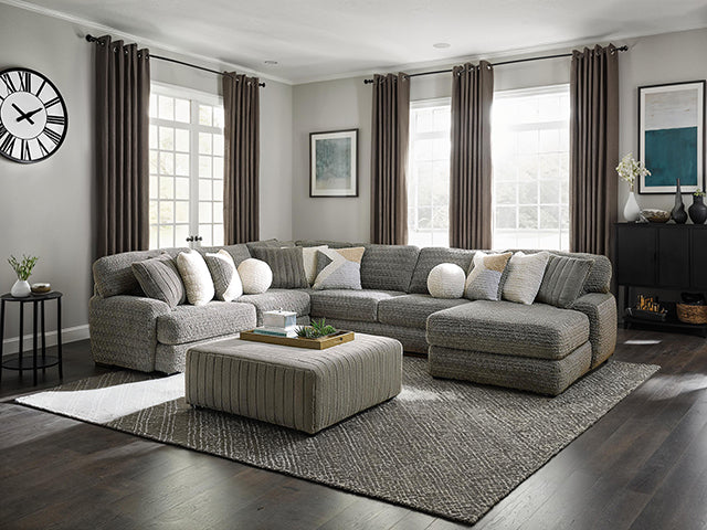 Elmhurst U-shaped Sectional